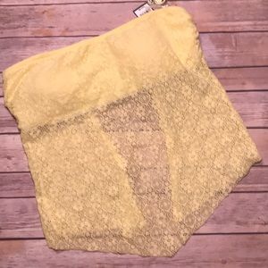 🦄4/$20 Strapless bikini top xl